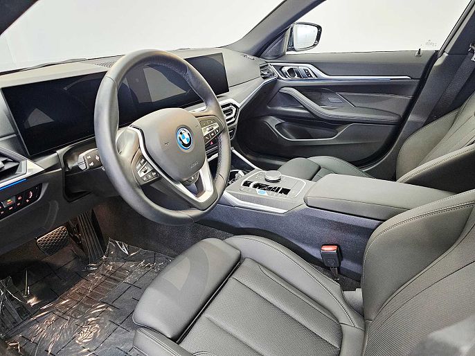 2024 BMW i4