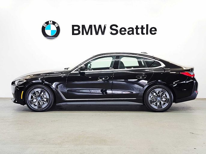 2024 BMW i4