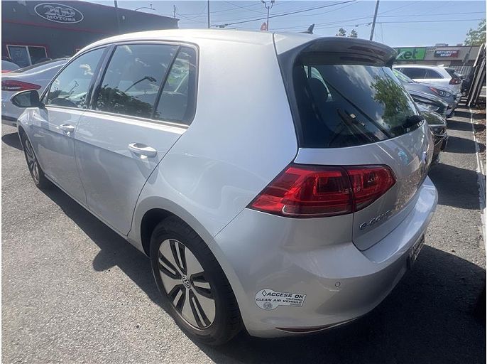 2015 Volkswagen e-Golf