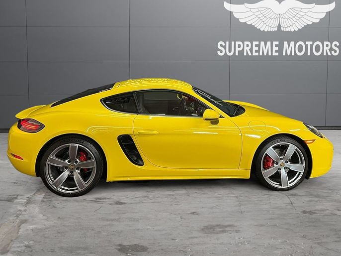 2020 Porsche 718 Cayman