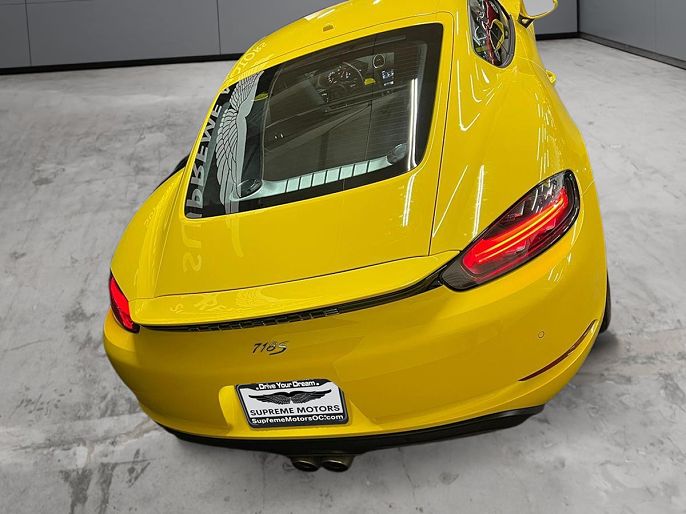 2020 Porsche 718 Cayman