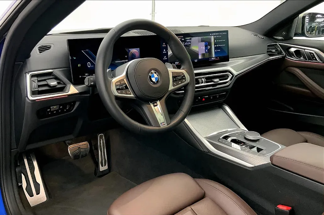 2024 BMW 4 Series M440i xDrive image 1