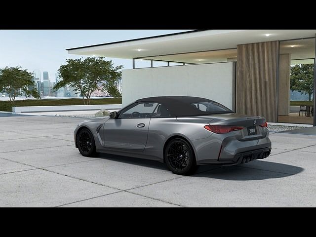 2025 BMW M4 Competition xDrive image 1