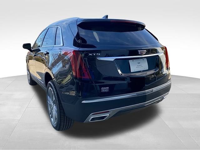 2025 Cadillac XT5