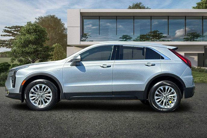 2025 Cadillac XT4