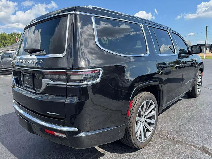 2022 Jeep Grand Wagoneer