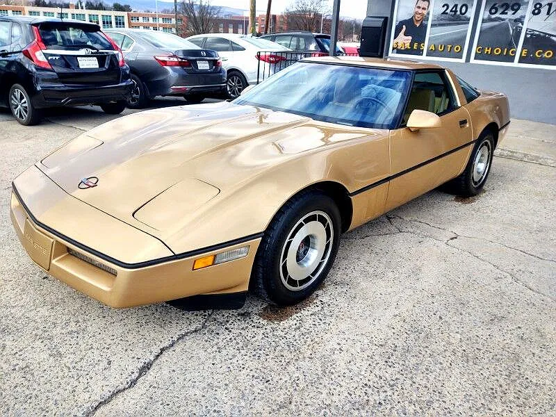 1985 Chevrolet Corvette null image 0