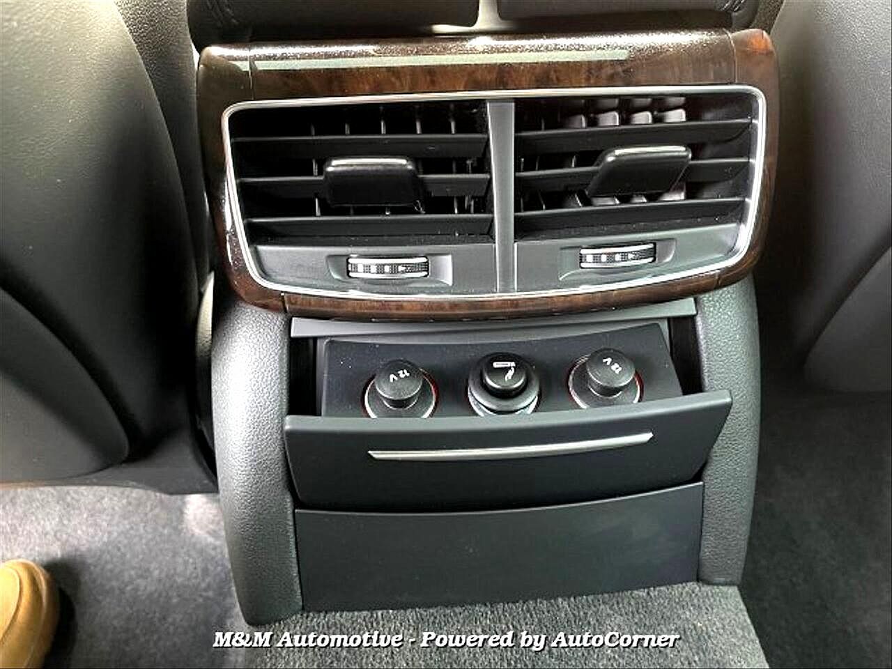 2011 Audi A8 4.2 image 21
