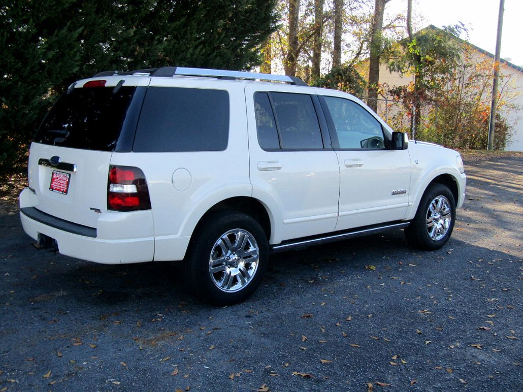 2007 Ford Explorer Limited Edition image 2
