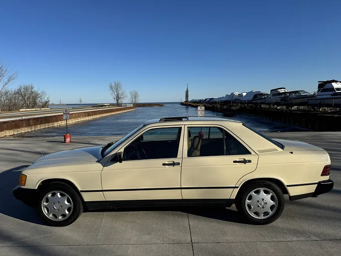 1984 Mercedes-Benz 190