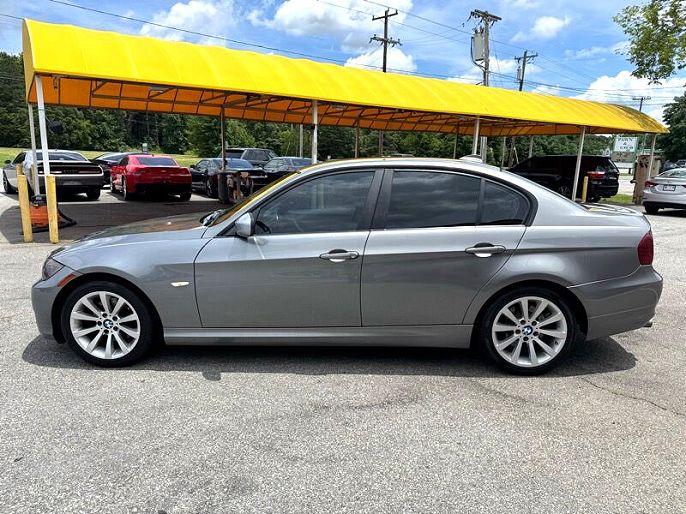 2011 BMW 3 Series