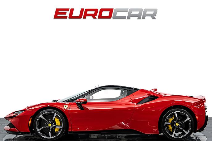 2025 Ferrari SF90