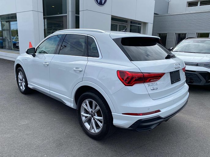 2022 Audi Q3