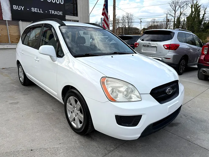 2008 Kia Rondo