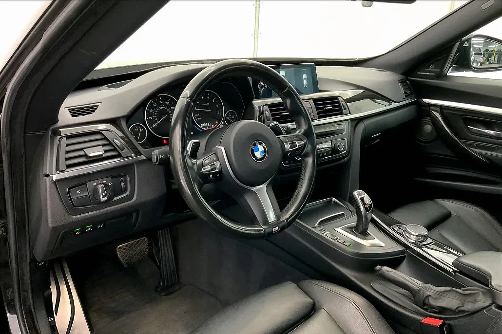 2016 BMW 3 Series 335i xDrive image 1