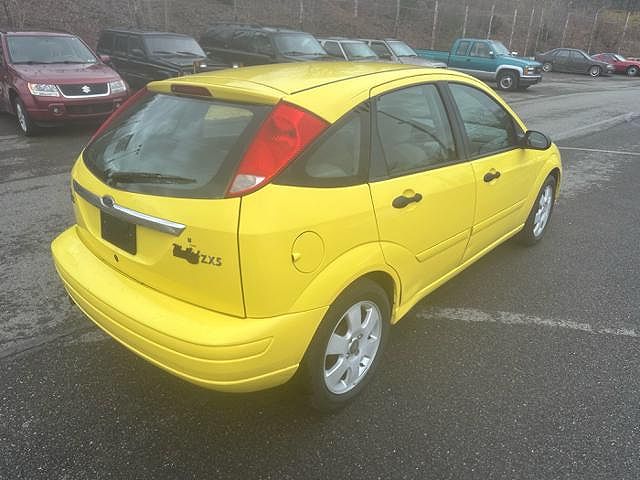 2002 Ford Focus null image 5