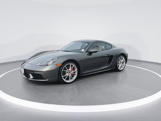 2022 Porsche 718 Cayman