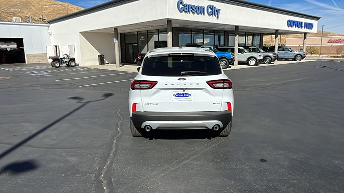 2024 Ford Escape