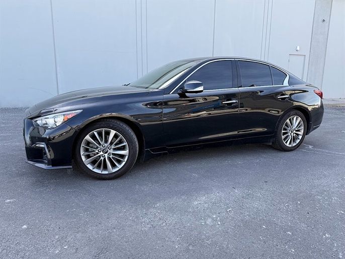 2021 Infiniti Q50