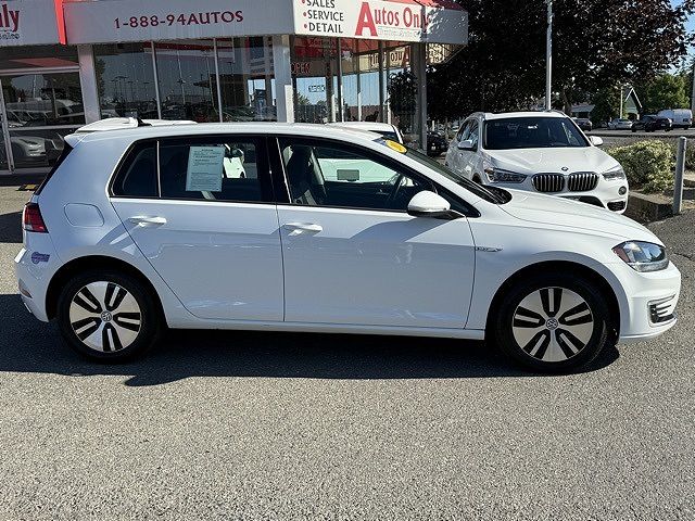 2019 Volkswagen e-Golf