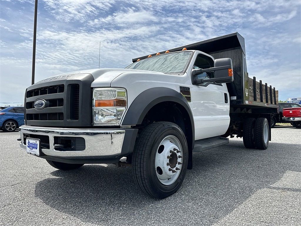 2008 Ford F-550 XL image 2