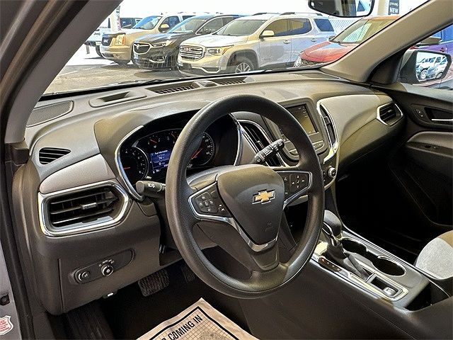 2023 Chevrolet Equinox LT image 4