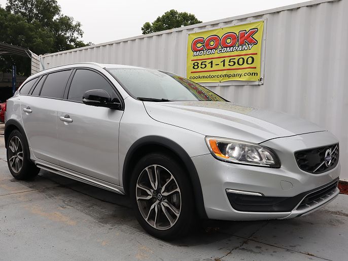 2017 Volvo V60