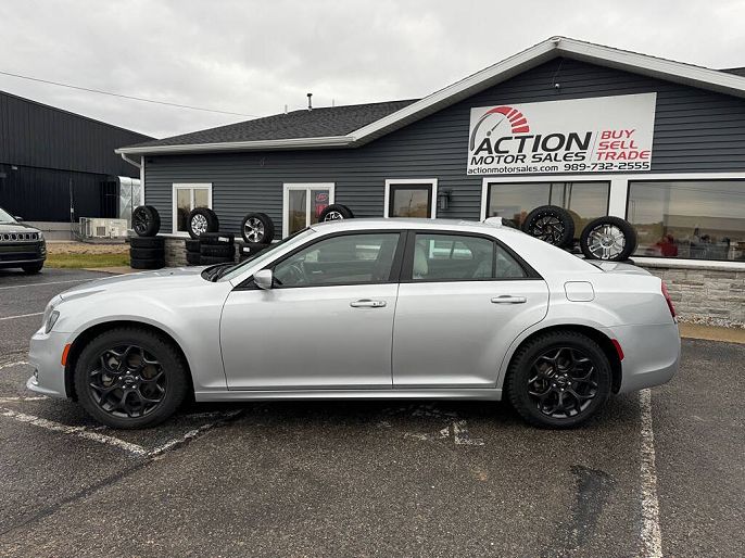 2022 Chrysler 300