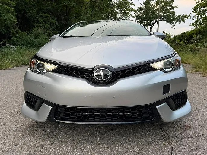2016 Scion iM