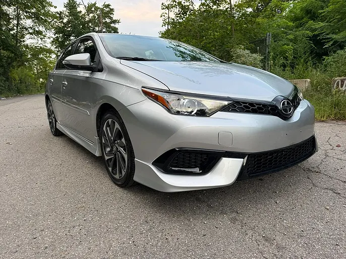 2016 Scion iM