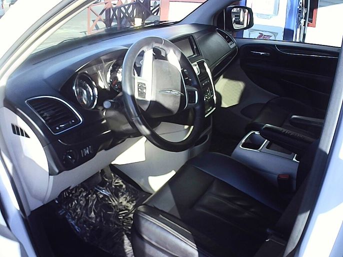2014 Chrysler Town & Country