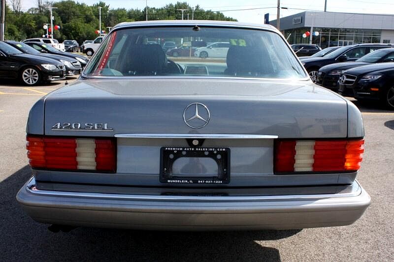 1987 Mercedes-Benz 420 SEL image 3