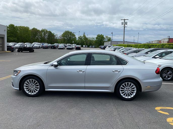 2017 Volkswagen Passat