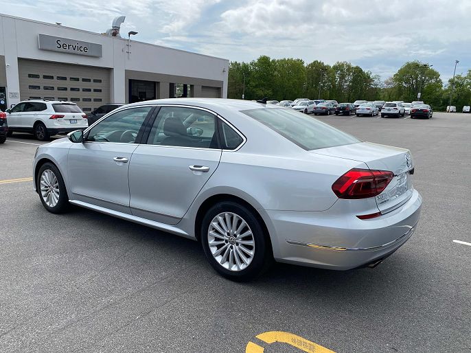 2017 Volkswagen Passat