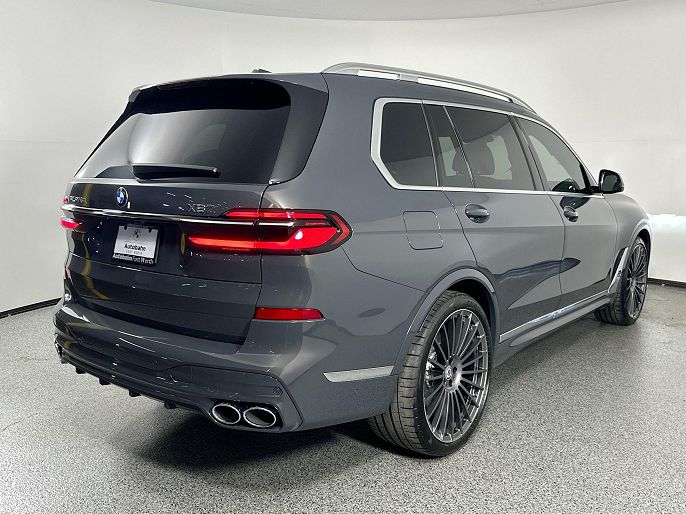 2026 BMW X7