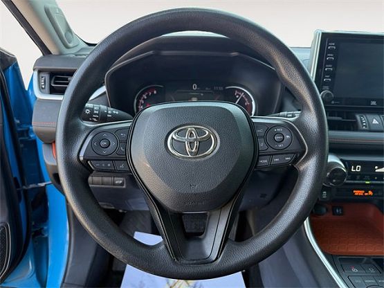2019 Toyota RAV4 Adventure photo 11