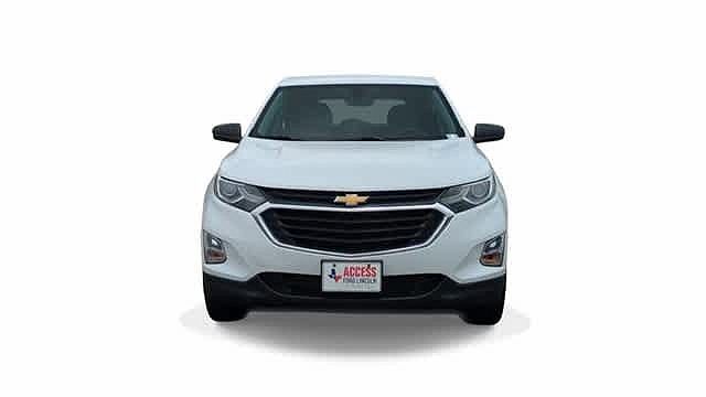 2019 Chevrolet Equinox LS image 2