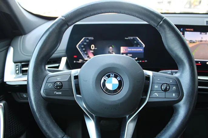 2025 BMW X1