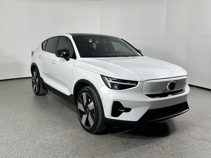 2024 Volvo C40