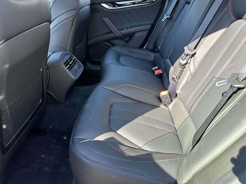 2024 Maserati Ghibli