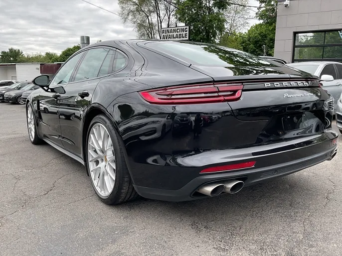 2018 Porsche Panamera