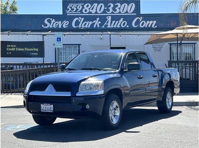 2006 Mitsubishi Raider