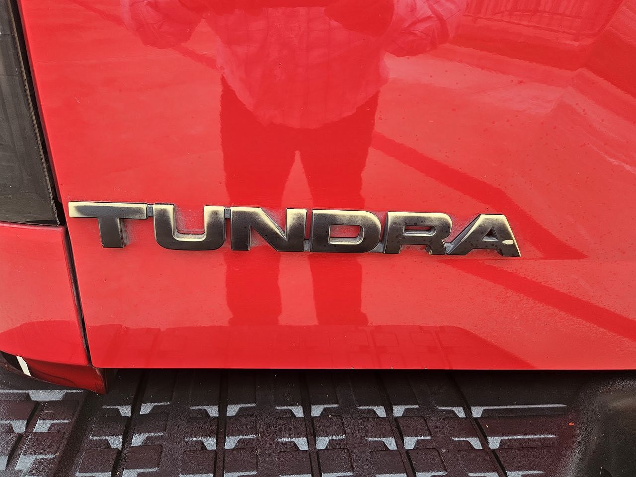 2011 Toyota Tundra Grade image 18