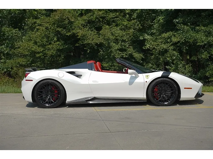 2017 Ferrari 488