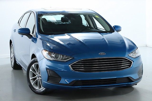 2020 Ford Fusion SE image 0