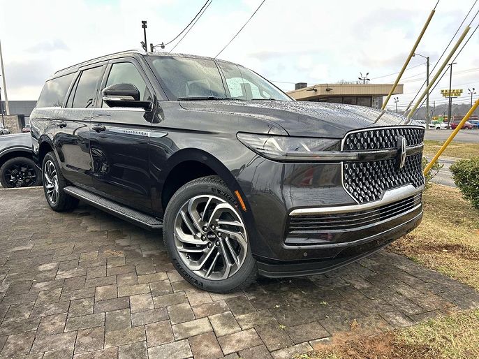 2026 Lincoln Navigator L