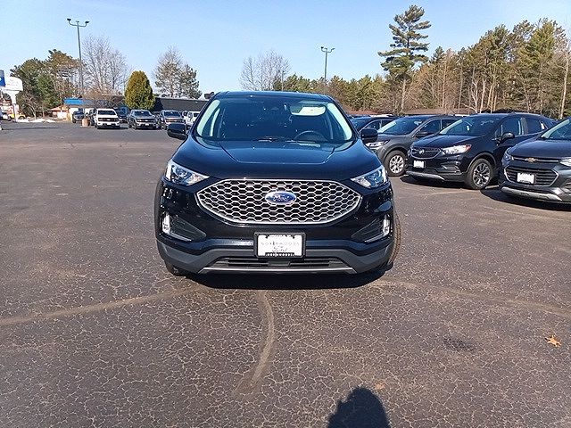 2023 Ford Edge