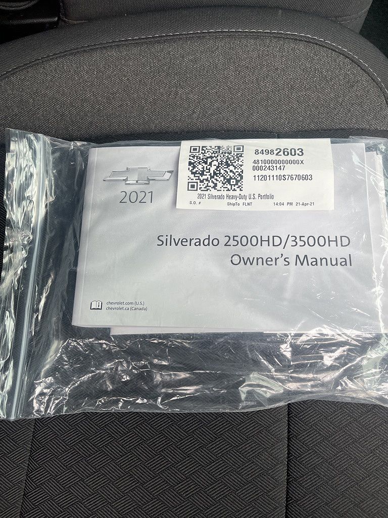 2021 Chevrolet Silverado 3500HD LT image 25