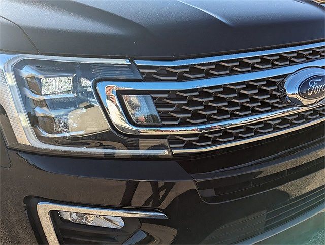 2020 Ford Expedition King Ranch image 3