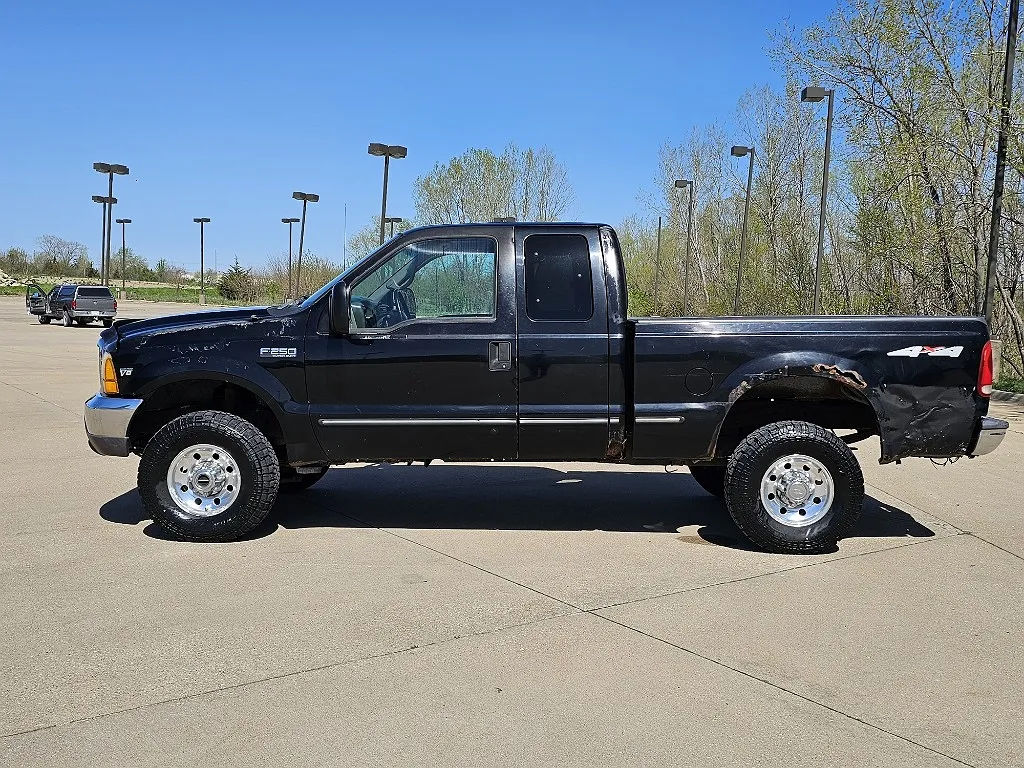 1999 Ford F-250 XL image 5
